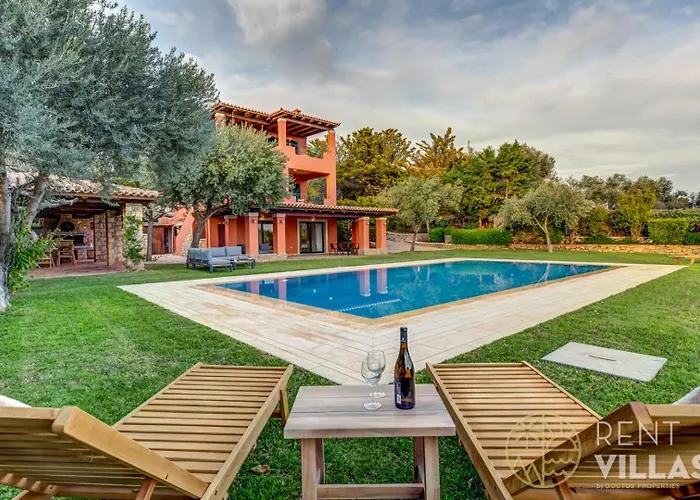 Mariza Luxury With Pool By Goutos Vila