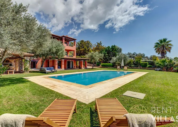 Mariza Luxury With Pool By Goutos