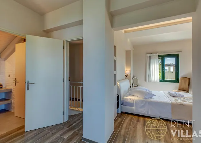 Mariza Luxury With Pool By Goutos Vila *