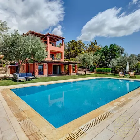 Villa Mariza Luxury With Pool By Goutos