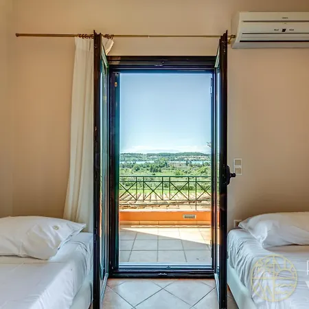 Mariza Luxury With Pool By Goutos *