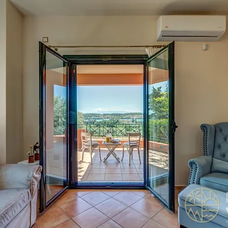 Mariza Luxury With Pool By Goutos Vila