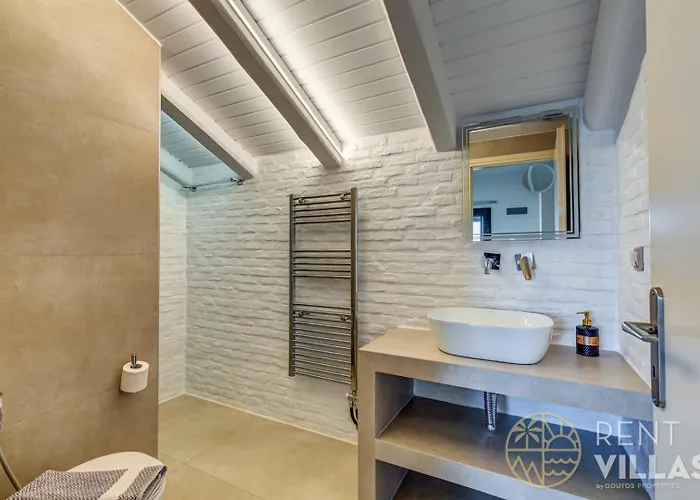 Villa Mariza Luxury With Pool By Goutos Porto Cheli